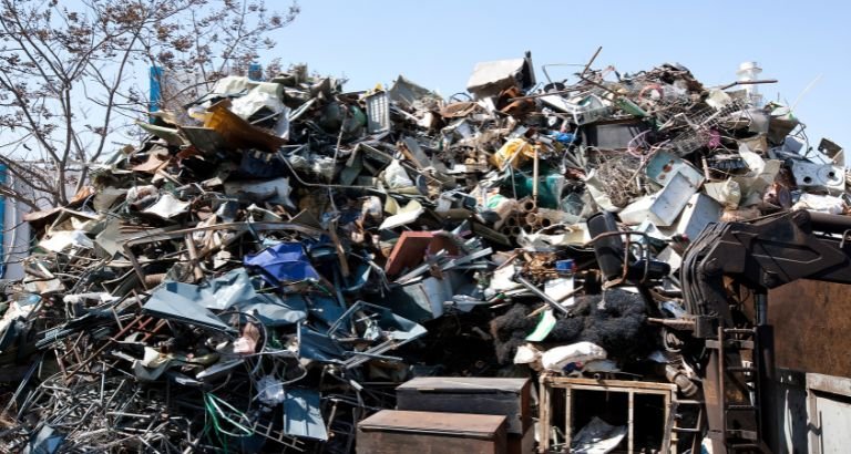 شراء السكراب والحديد الخردة جنوب الرياض